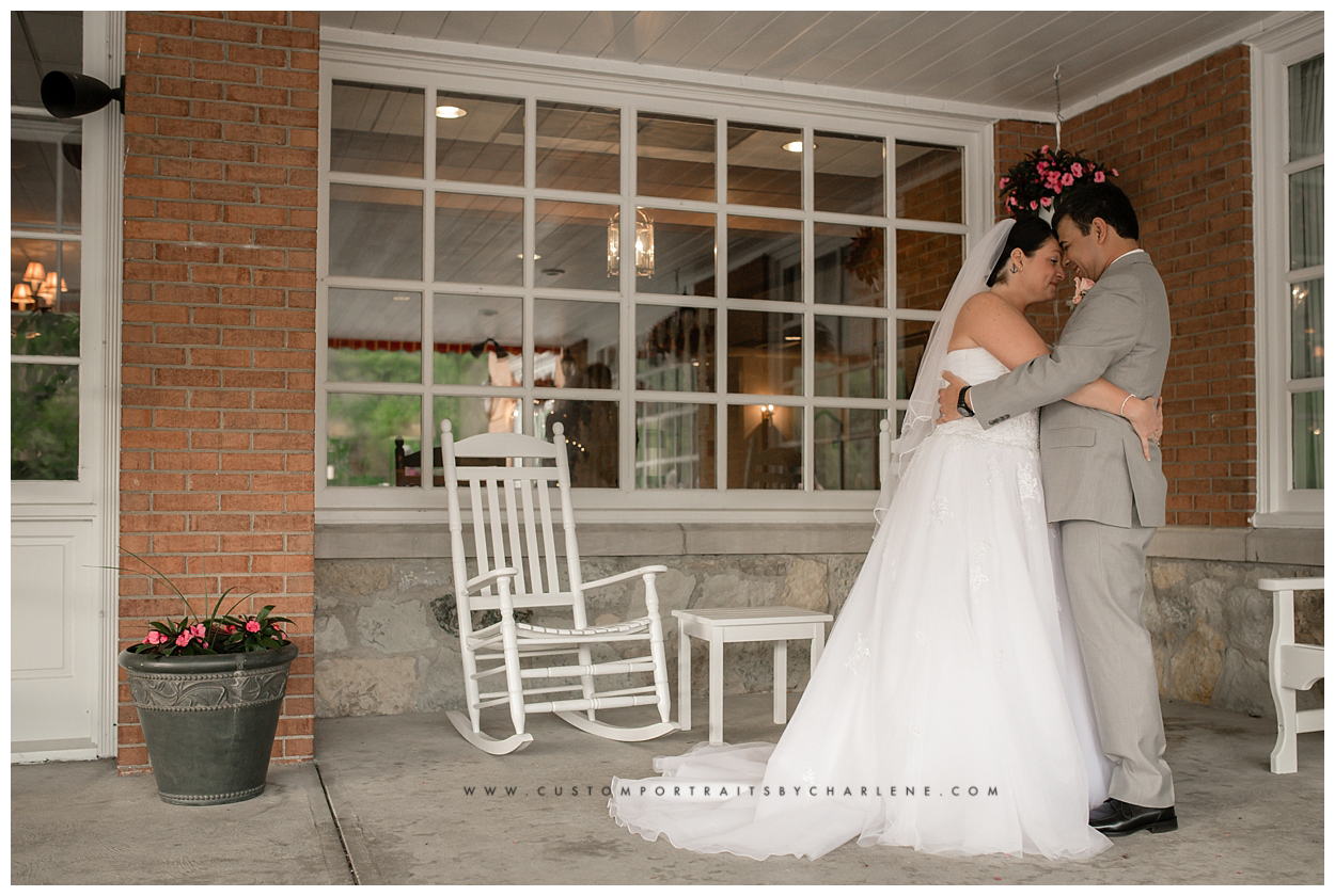 Ligonier Wedding Photographer - Vallozzi's Wedding Reception Greensburg Wedding Photography3