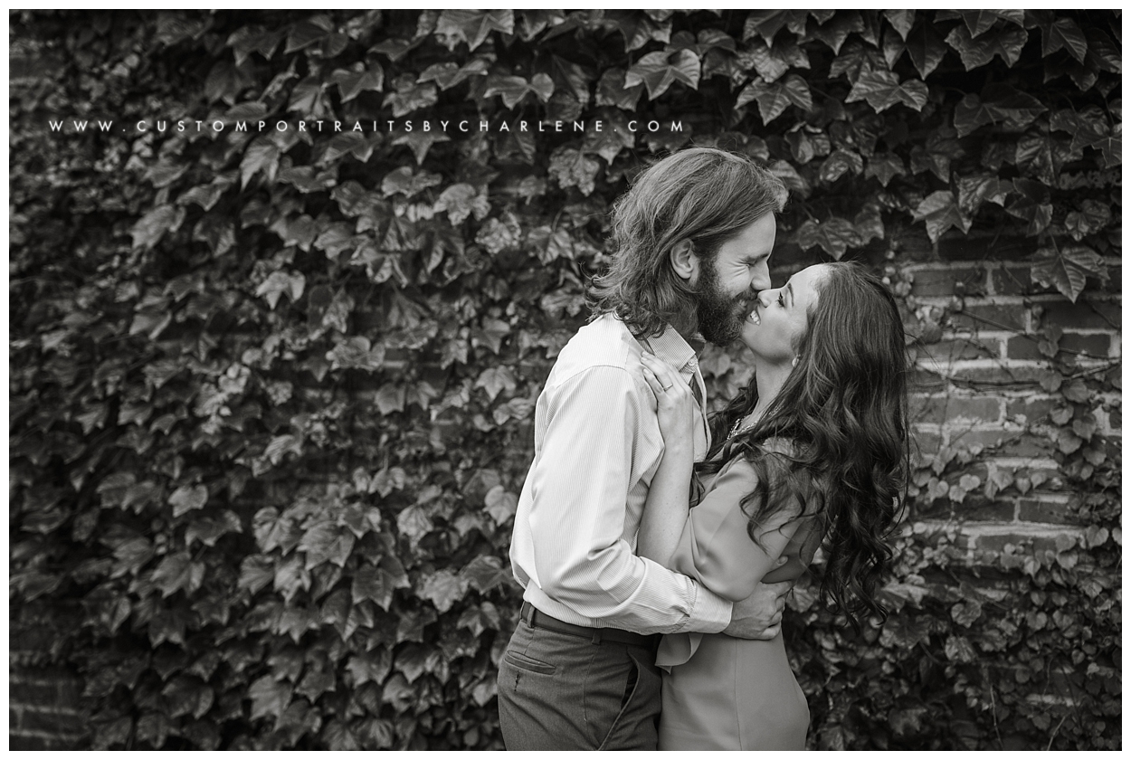 Mexican war streets engagement session - pittsburgh wedding photographer - engagement photos pose ideas - urban engaged pgh2