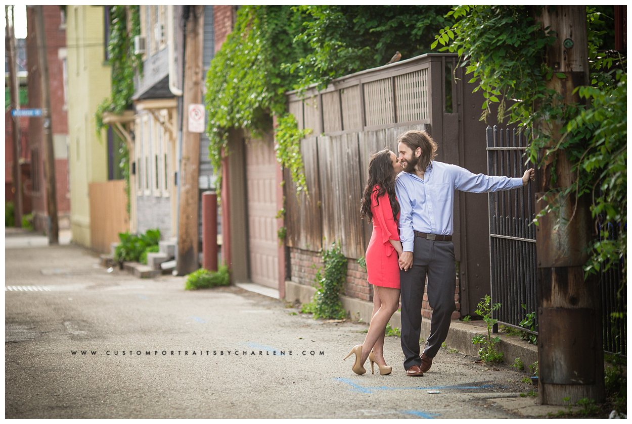 Mexican war streets engagement session - pittsburgh wedding photographer - engagement photos pose ideas - urban engaged pgh5