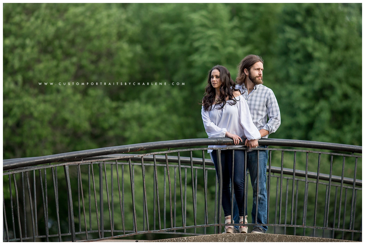 allegheny commons park engagement session - pittsburgh wedding photographer - engagement photos pose ideas - rural engaged pgh1