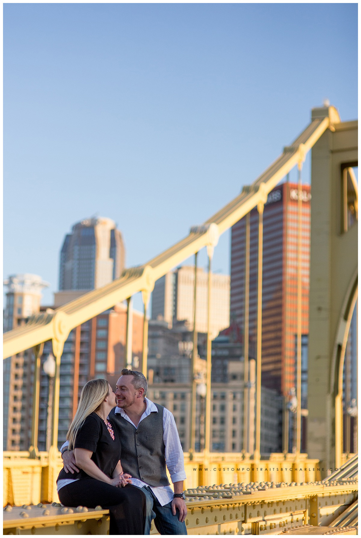 north-shore-pittsburgh-engagement-session-pittsburgh-wedding-photographer-allegheny-commons-park-clemente-bridge17